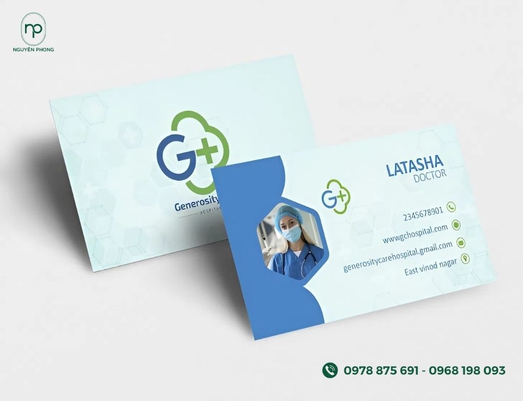 Logo phòng khám in trên card visit